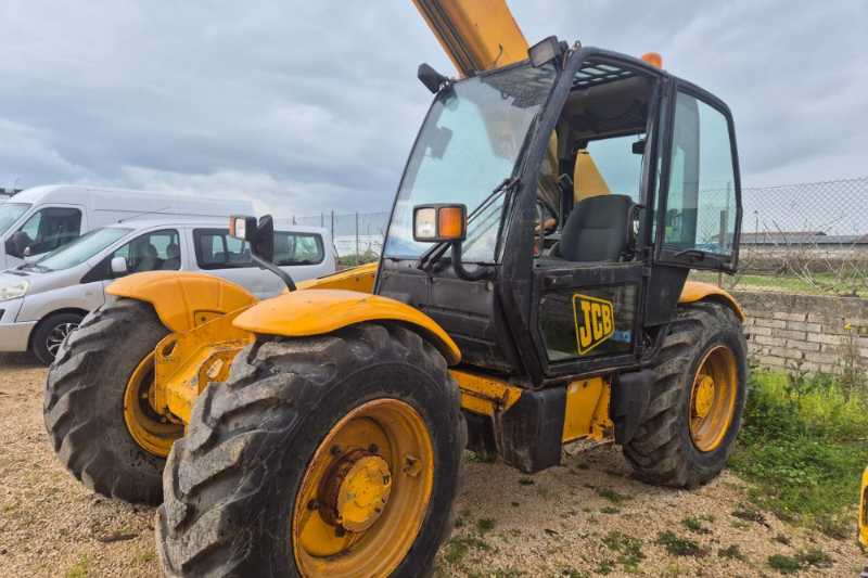 OmecoHub - Immagine JCB 530-70